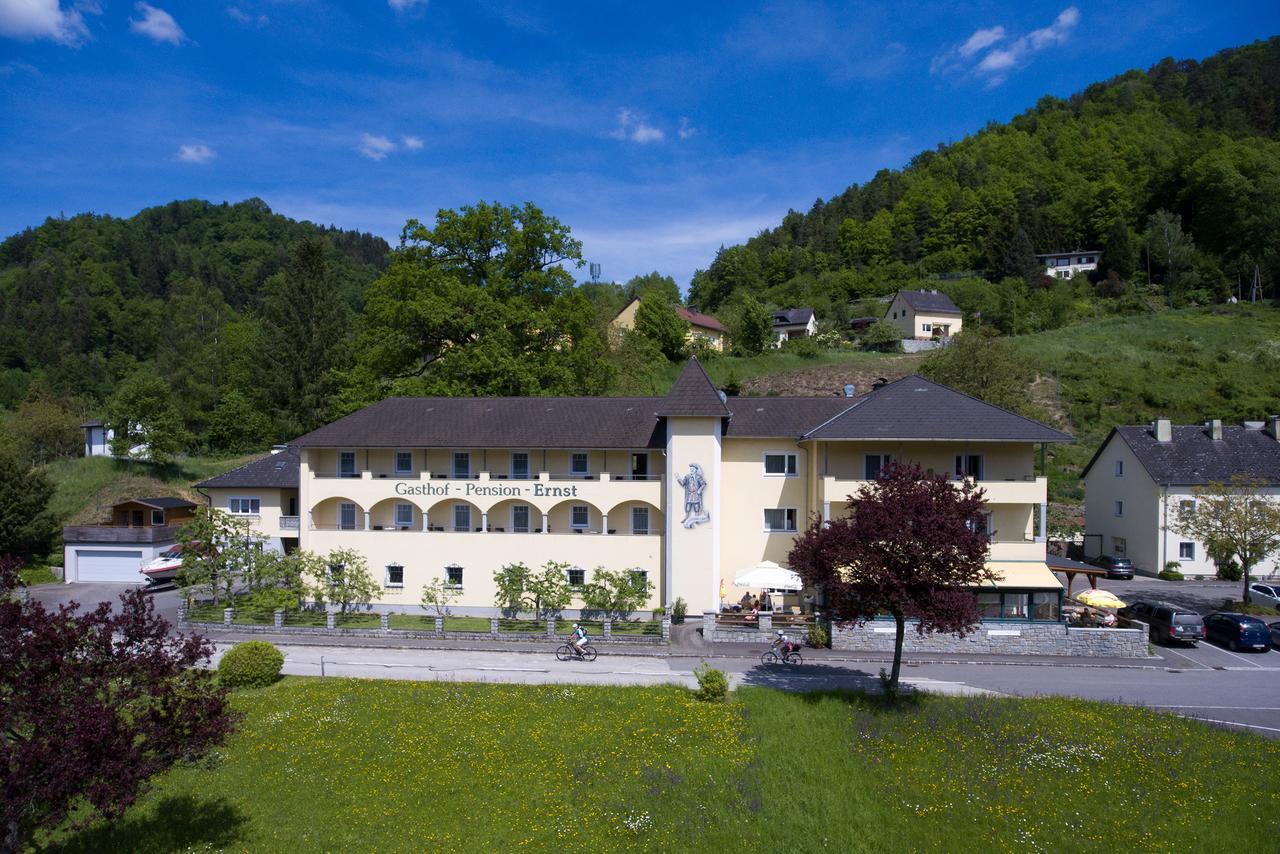 Gasthof - Landhotel Ernst Untermuhl Экстерьер фото