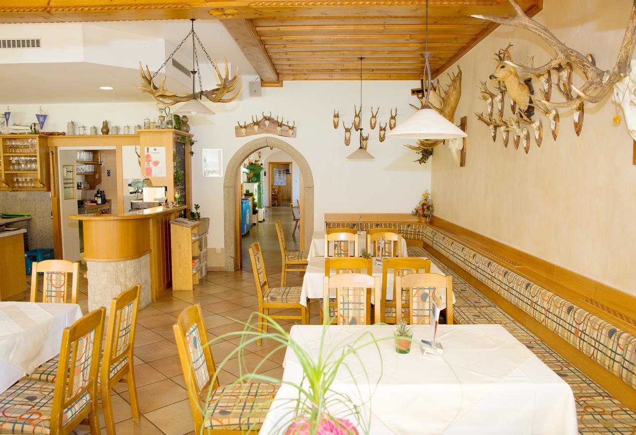Gasthof - Landhotel Ernst Untermuhl Экстерьер фото