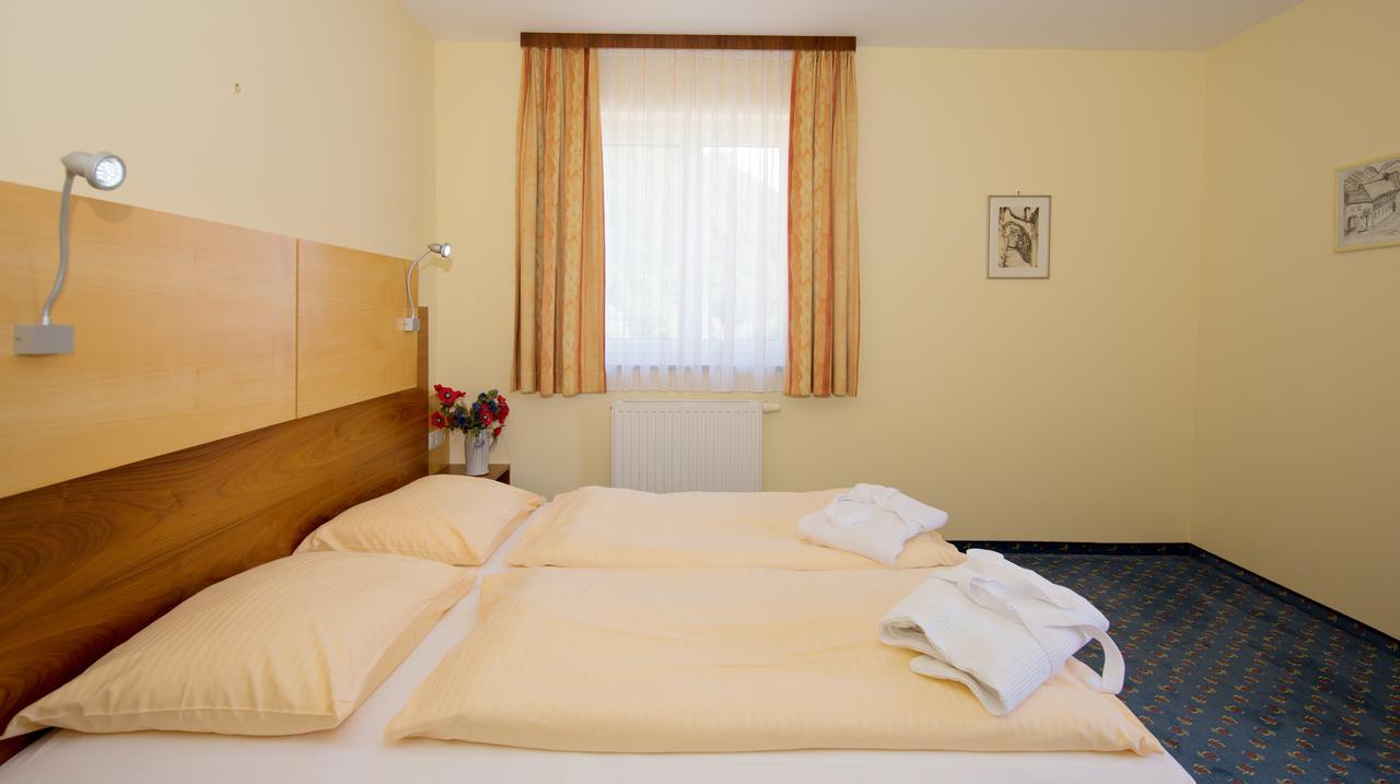 Gasthof - Landhotel Ernst Untermuhl Экстерьер фото